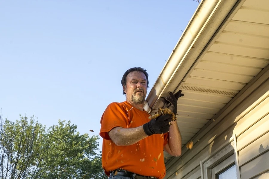 Gutter Blockages And Their Impact On Lawns in Auburn, WA Gutter Blockages And Their Impact On Lawns in Auburn, WA