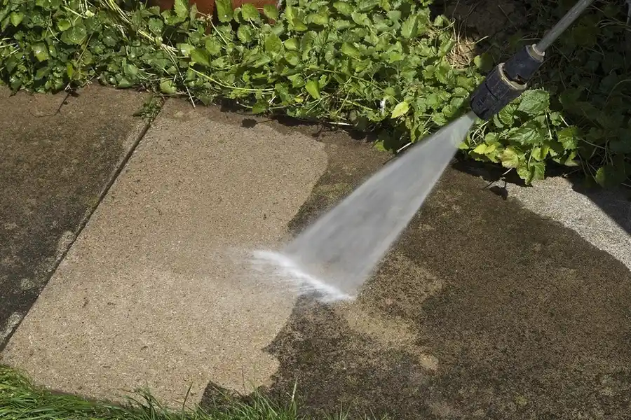How Pressure Washing Removes Stubborn Stains From Your Lawn in Auburn, WA How Pressure Washing Removes Stubborn Stains From Your Lawn in Auburn, WA