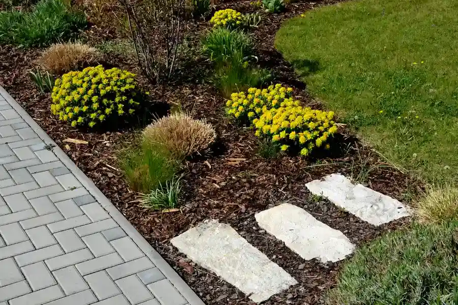 How To Prevent Mulch From Decomposing Too Quickly Auburn, WA How To Prevent Mulch From Decomposing Too Quickly Auburn, WA