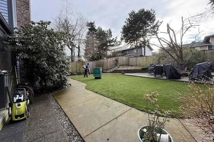 Professional Landscape Contractor in Auburn, WA Professional Landscape Contractor in Auburn, WA